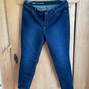 Universal Threads skinny jeans, size 12